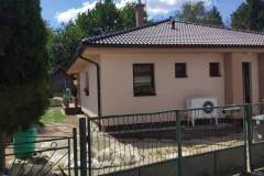 received_734471624320585